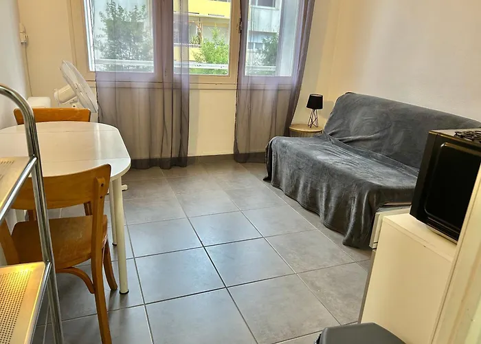 Daire Proche Centre, Gare Et Ecoles Valence (Drome)